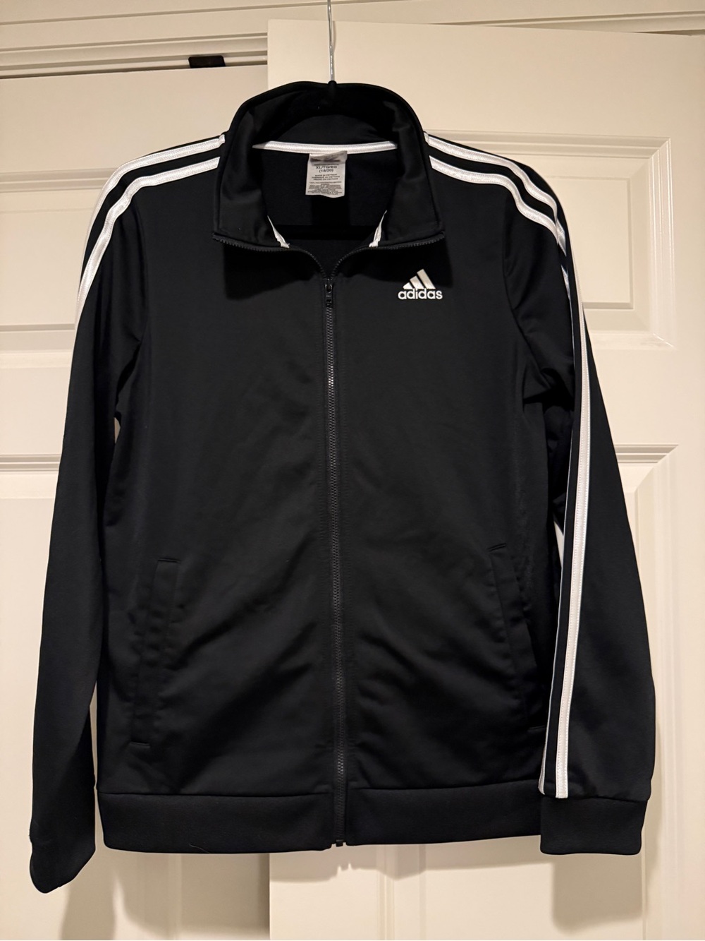 adidas Boy’s Black Superstar Track Jacket with White 3-Stripes Size XL